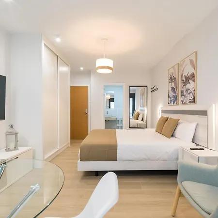 Holiday home Urban Square 1b3 By Canaraiasgetaway *